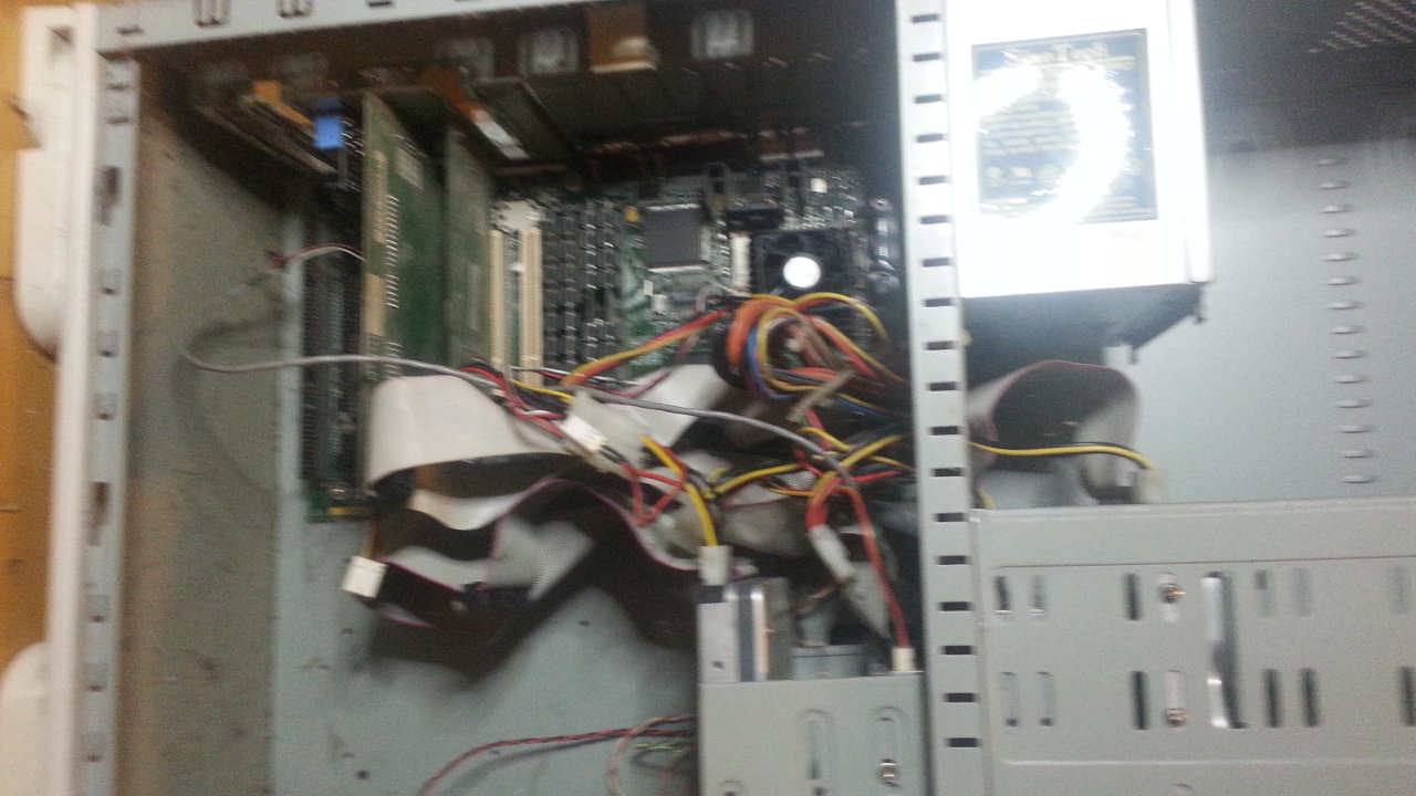 Das innere des Tower PCs